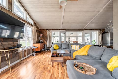 Top Airbnb: Laytonious Manor in Cheyenne