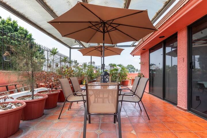 J&C Host-Housing Casa Foro Sol, P/Deportes, Aeropt gallery image 4