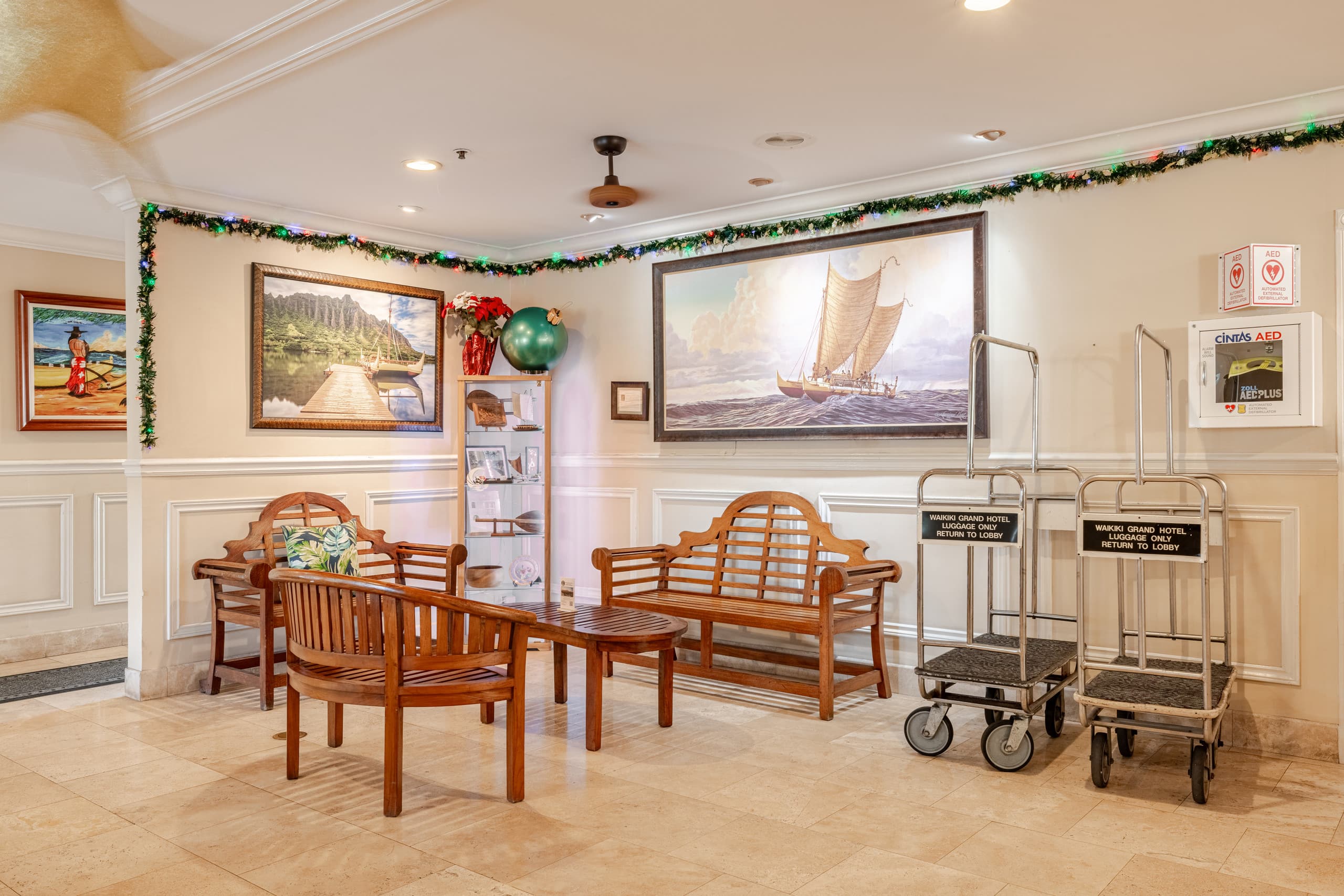 Waikiki Condo- 1 mins Walk to Beach on Main Strip! - Image 21