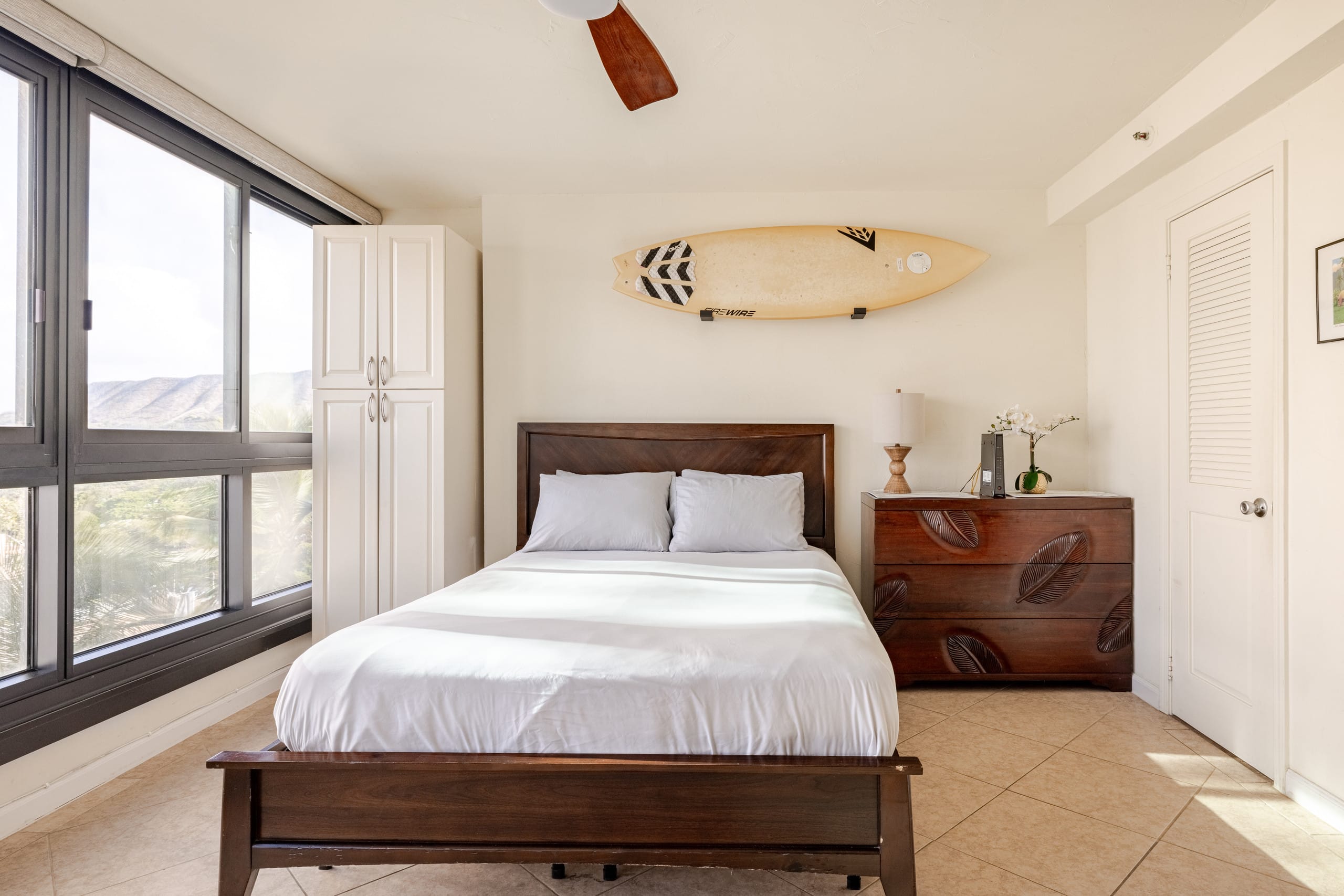 Waikiki Condo- 1 mins Walk to Beach on Main Strip! - Image 29