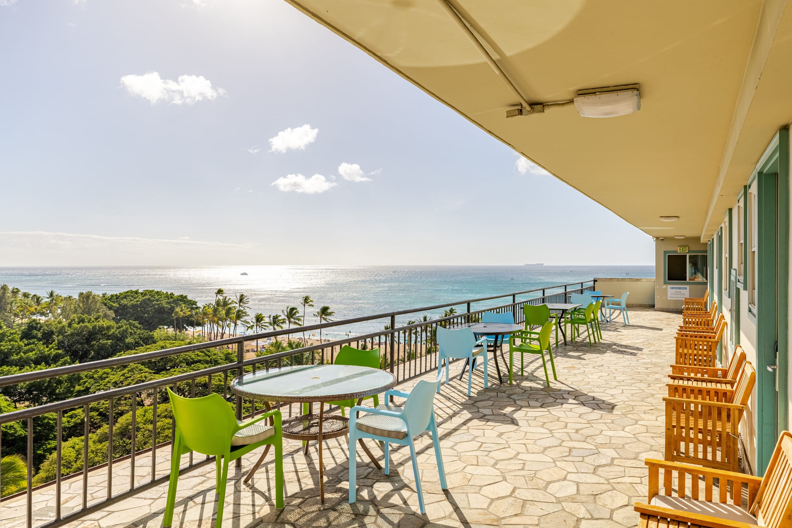 Waikiki Condo- 1 mins Walk to Beach on Main Strip! - Image 12