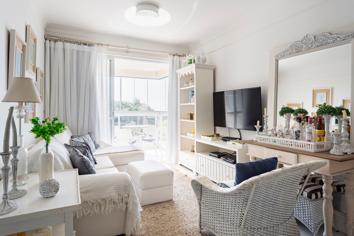Airbnb em destaque: Beautiful apartment with ocean view - English em Florianópolis