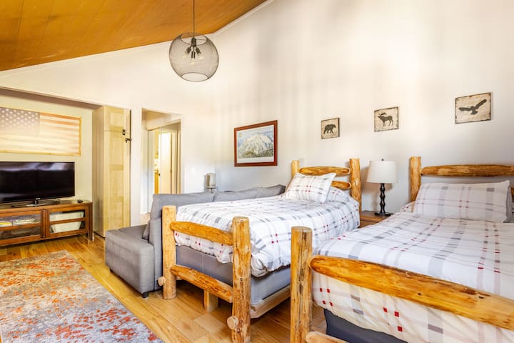 The loft is perfect for kids! It sleeps 4 in 2 twins and a sofa bed.