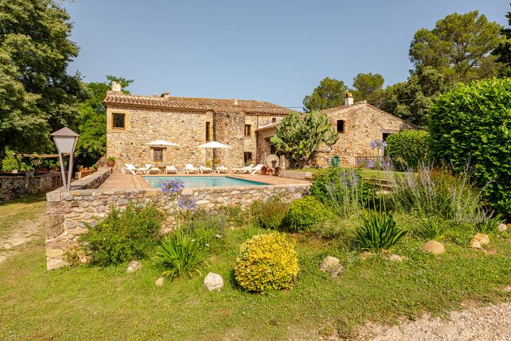 Can Borras_Luxury Villa _(weekly/summer) 14+2 pax gallery image 2
