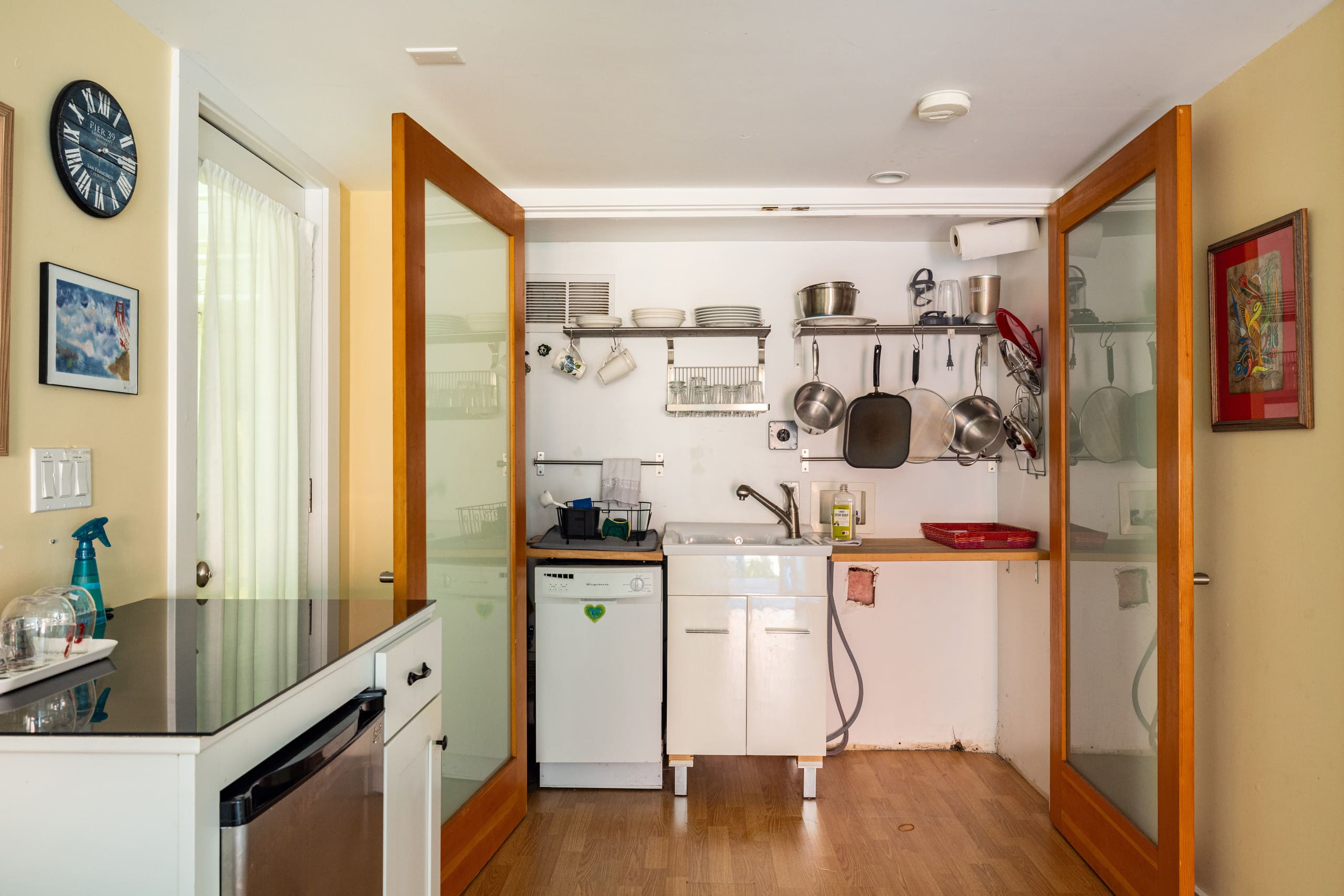 Russian Hill/ North Beach Garden Apartment - Image 15