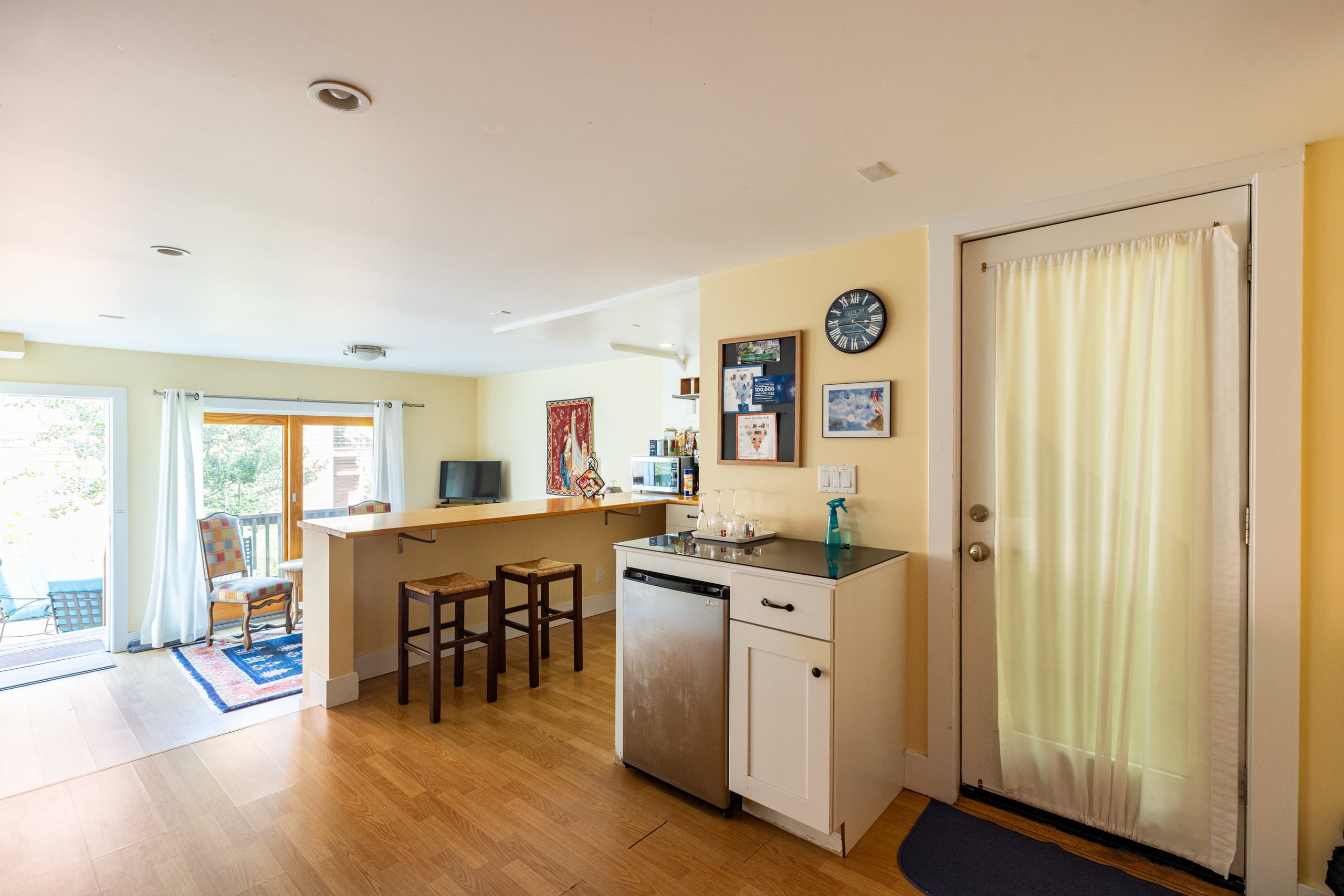 Russian Hill/ North Beach Garden Apartment - Image 16