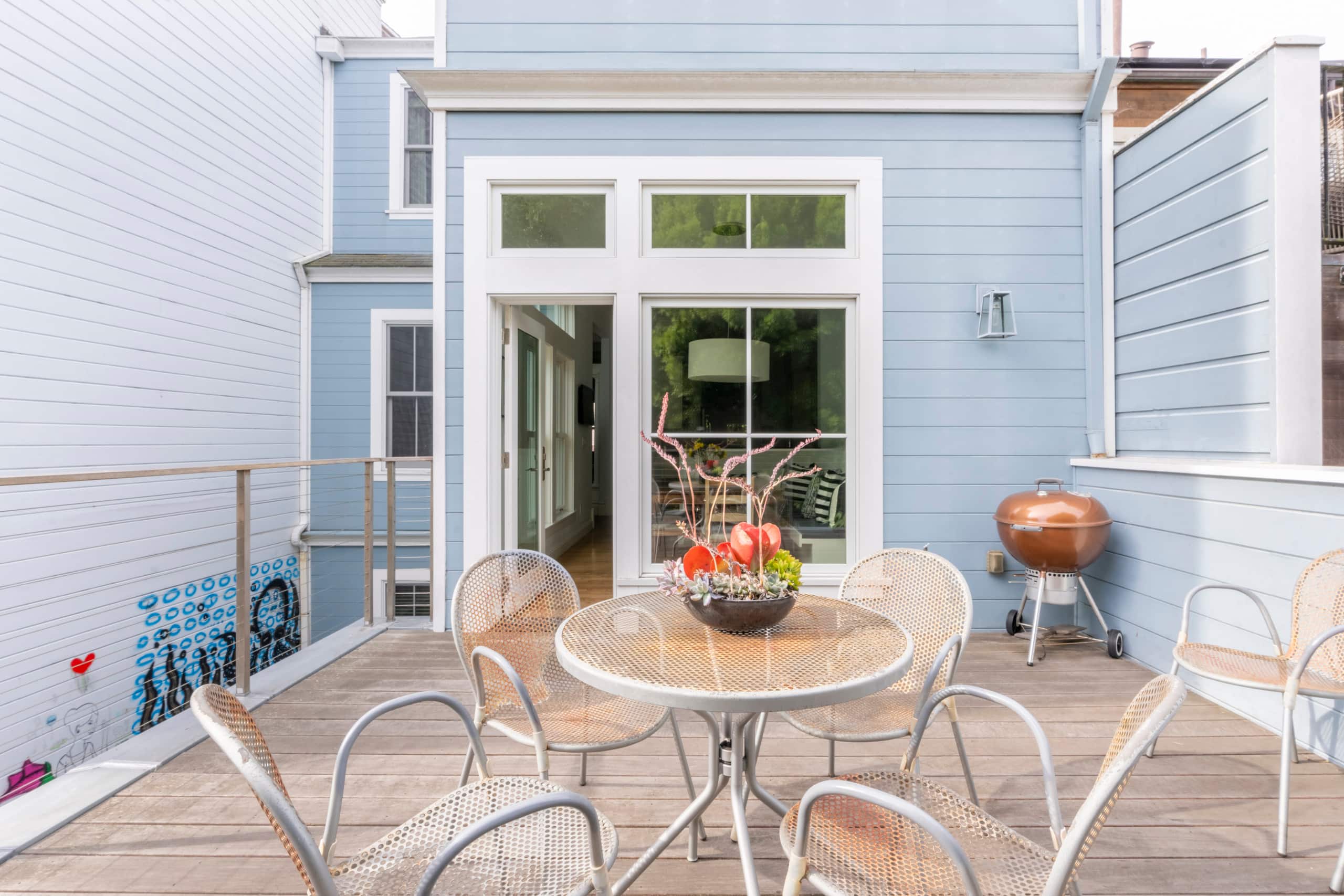 Home in San Francisco · ★4.97 · 3 bedrooms · 3 beds · 2.5 baths - Image 38