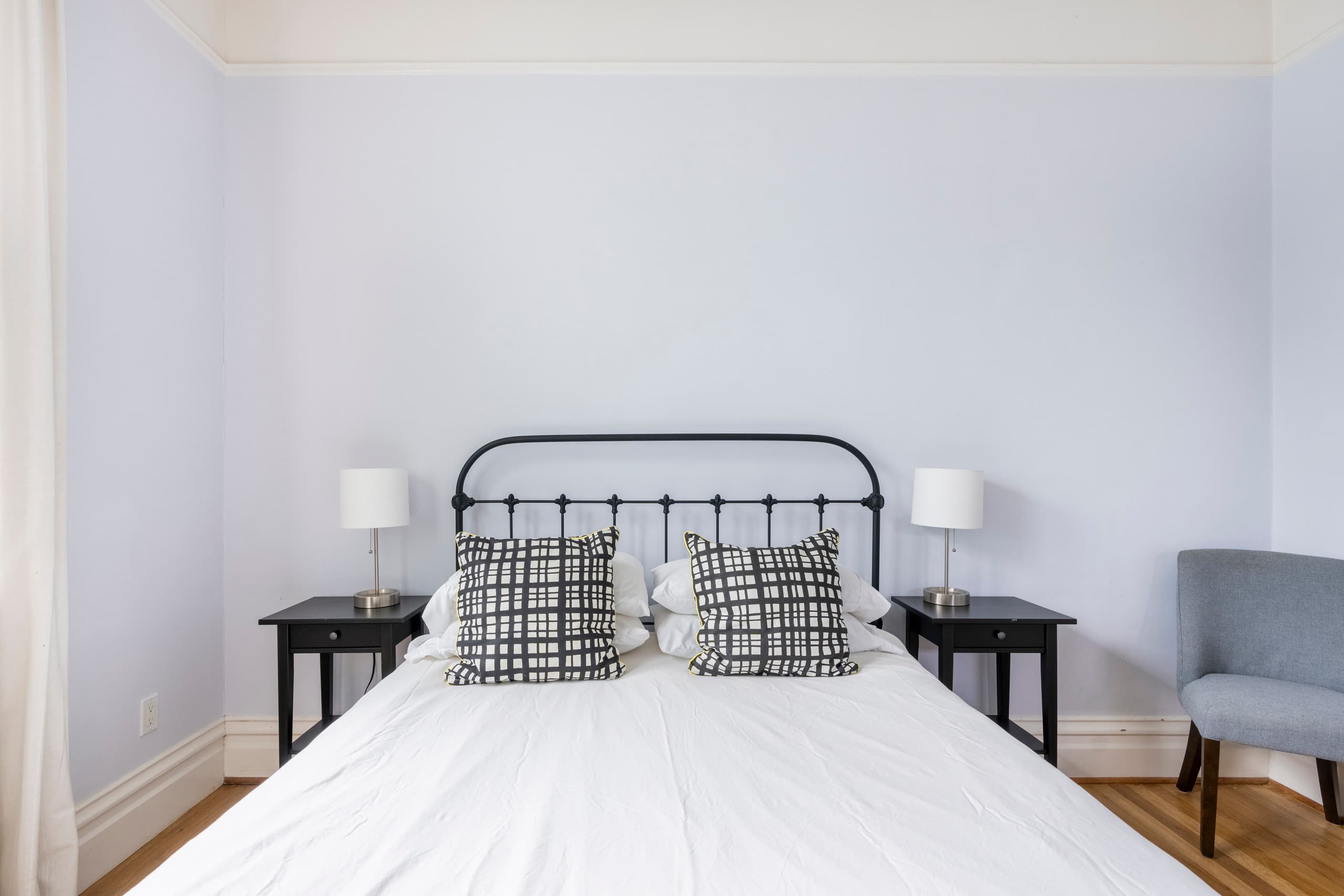 Home in San Francisco · ★4.97 · 3 bedrooms · 3 beds · 2.5 baths - Image 19