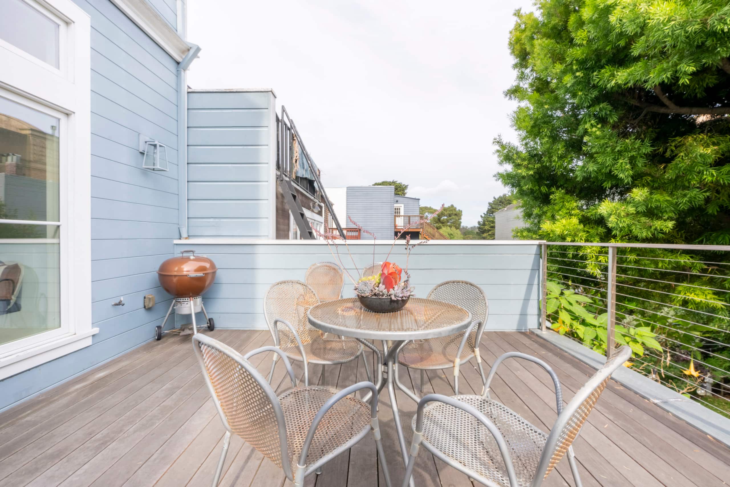 Home in San Francisco · ★4.97 · 3 bedrooms · 3 beds · 2.5 baths - Image 36
