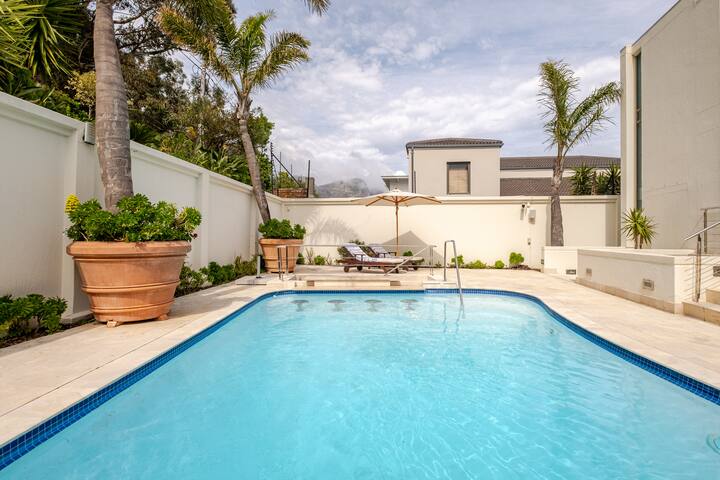 Atlantic View – Balcony gallery image 5