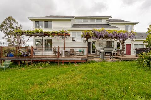 Ultimate Sebastopol Getaway for Groups
