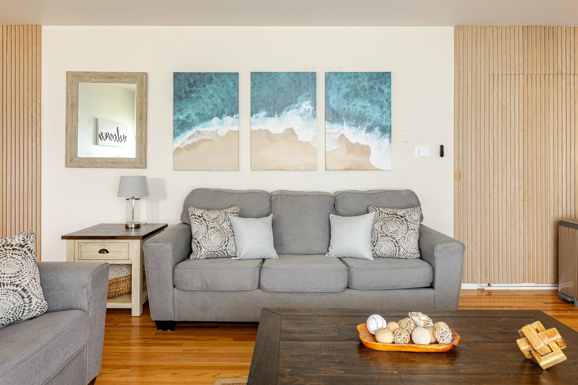 2 Bedroom & Living Room Guest Suite