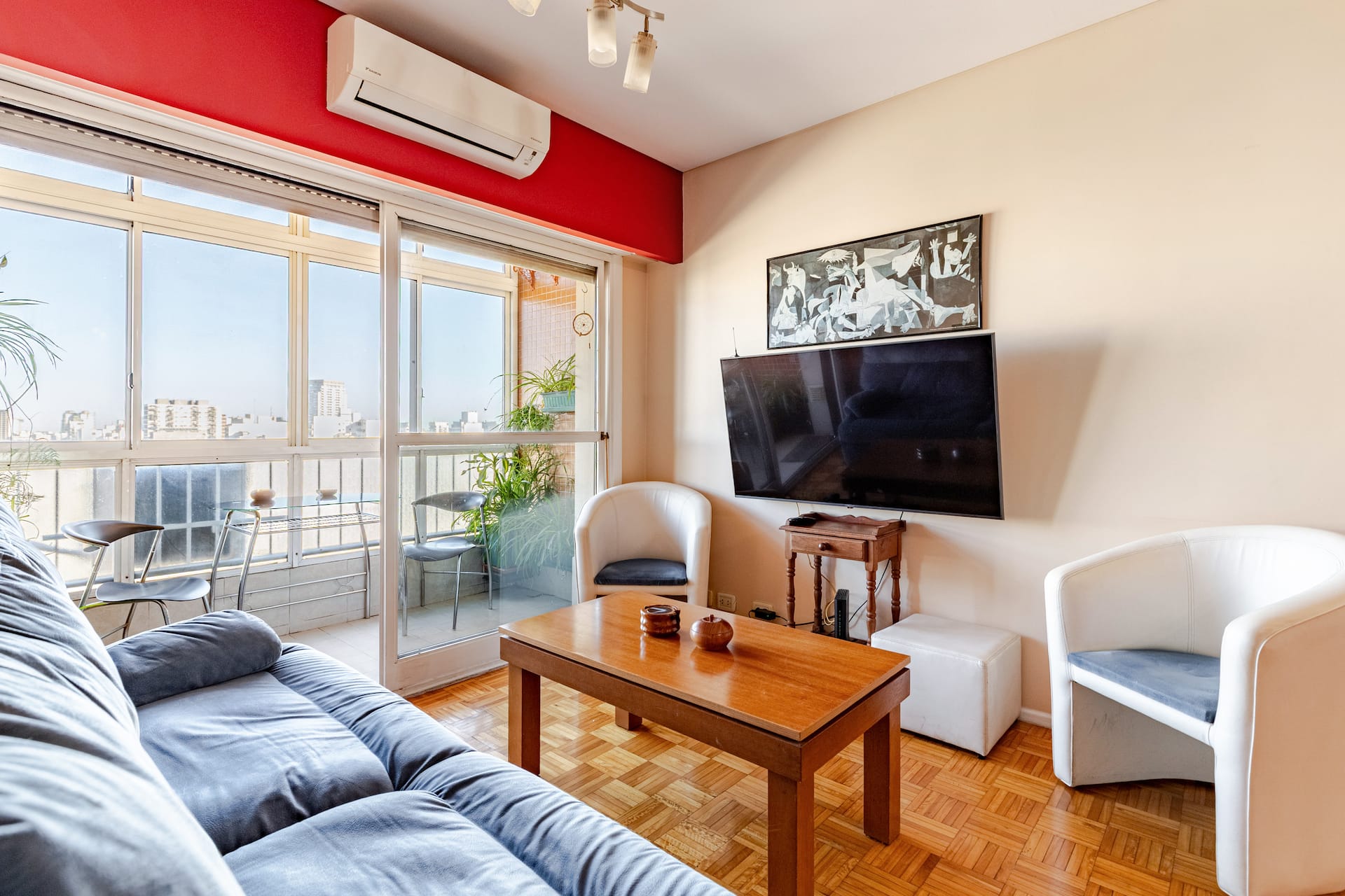 Comfortable and bright apartment in San Telmo