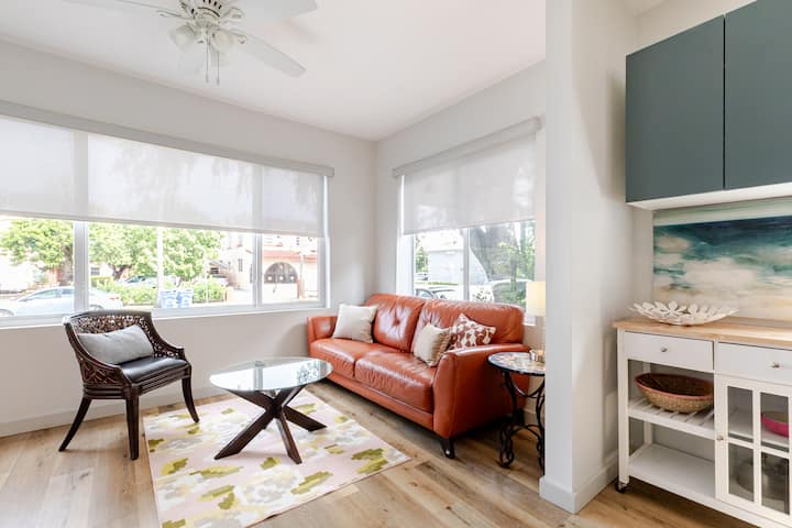 ห้องนั่งเล่น โซฟา - ไม่มีเตียงโซฟา