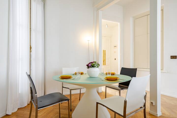 Modern, spacious flat with view ! gallery image 4