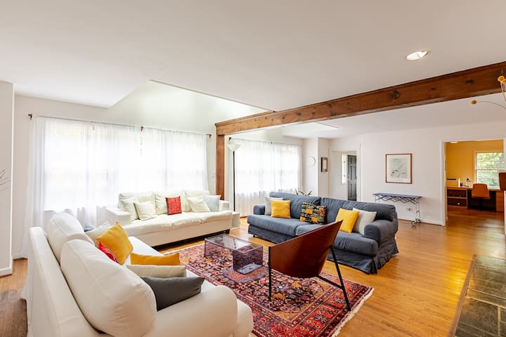 AirbnMe LLC managed Airbnb listing 3