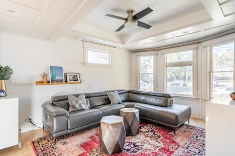 Top performing Airbnb: Cozy 2br Bungalow in Downtown San Jose in San Jose Northside