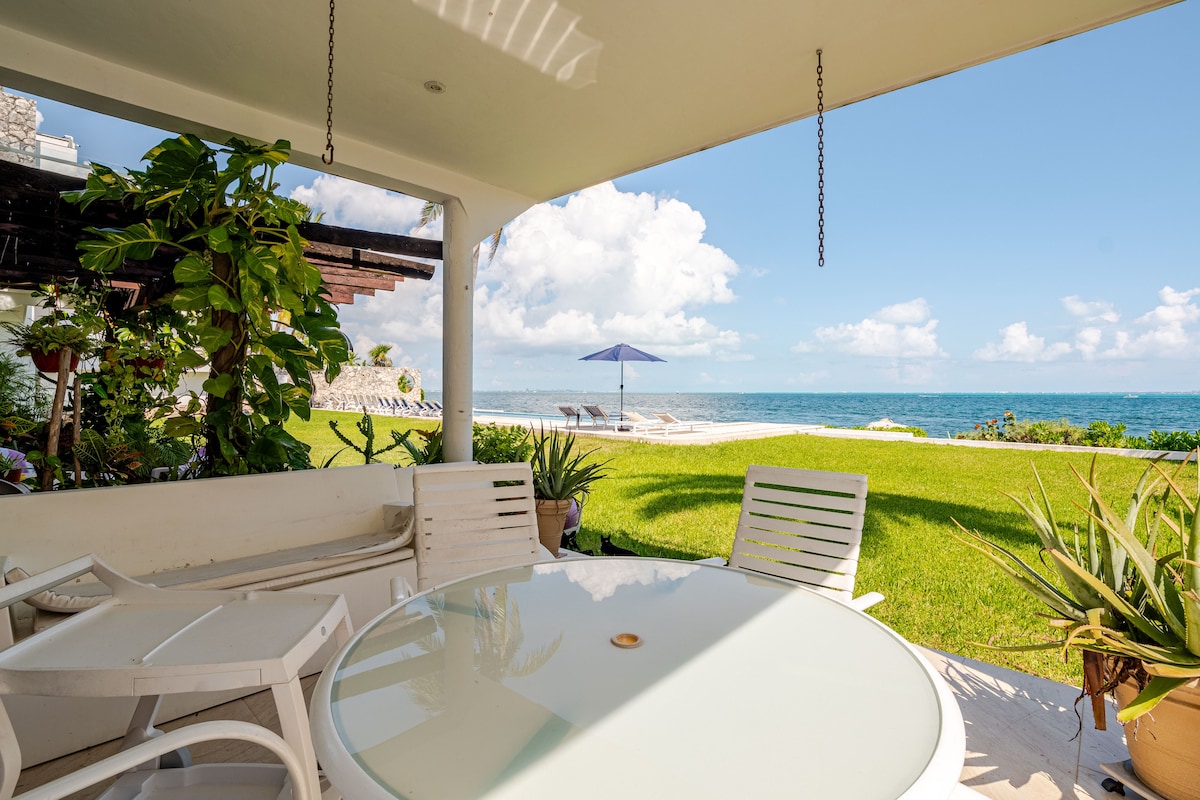 Condo in Cancún — 2 bedroom vacation rental in 