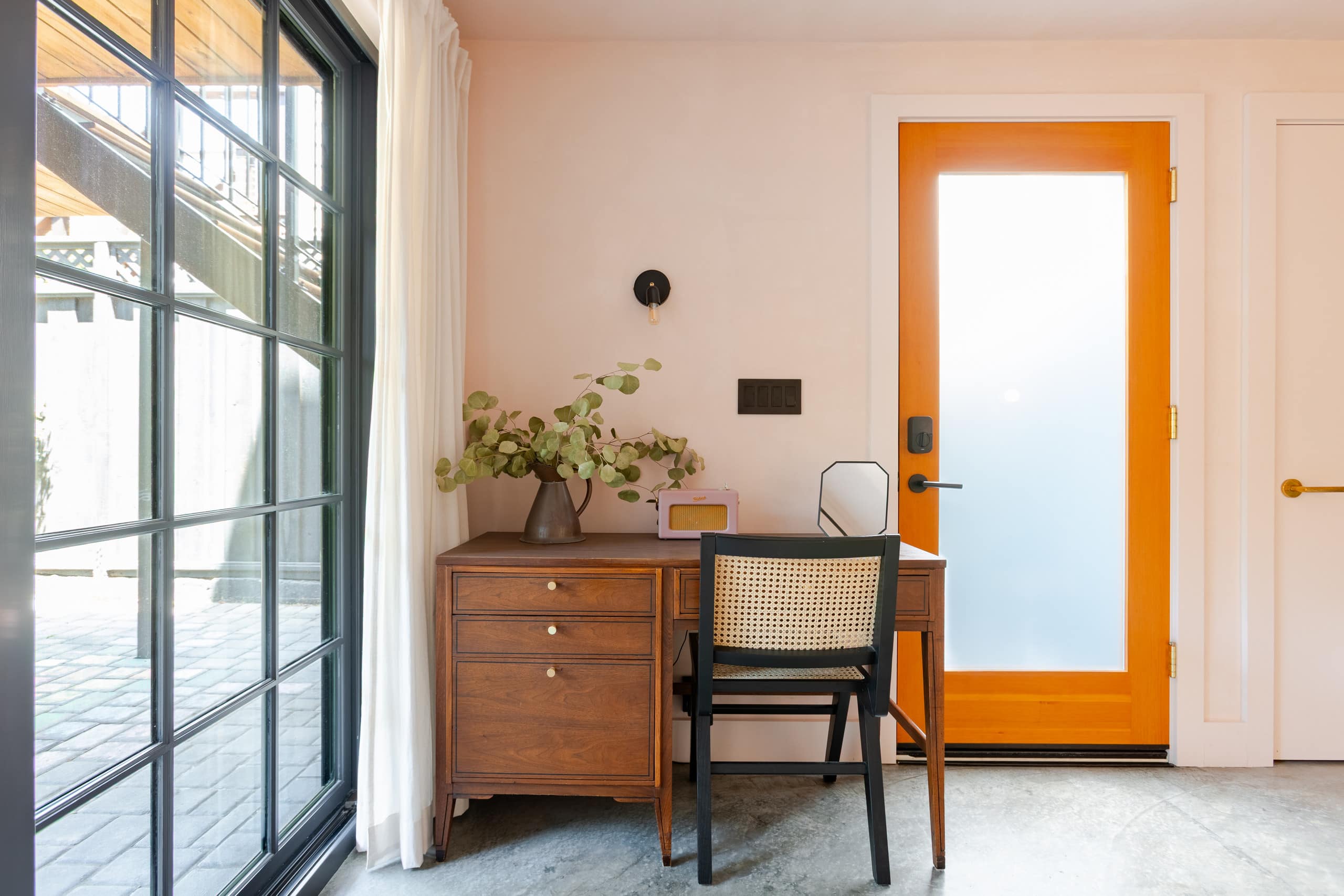 Home in San Francisco · ★4.92 · 1 bedroom · 1 bed · 1 bath - Image 17