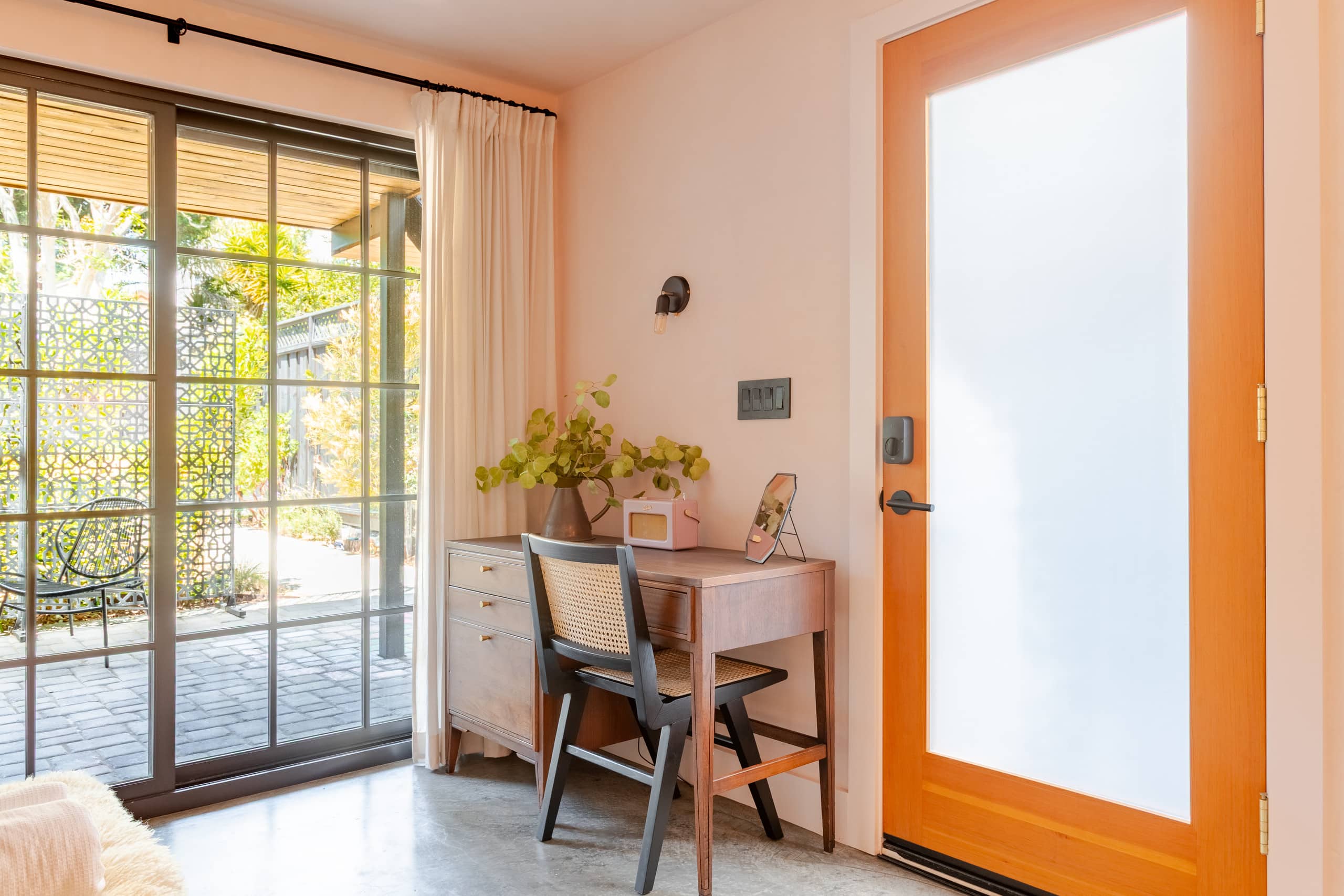 Home in San Francisco · ★4.92 · 1 bedroom · 1 bed · 1 bath - Image 20
