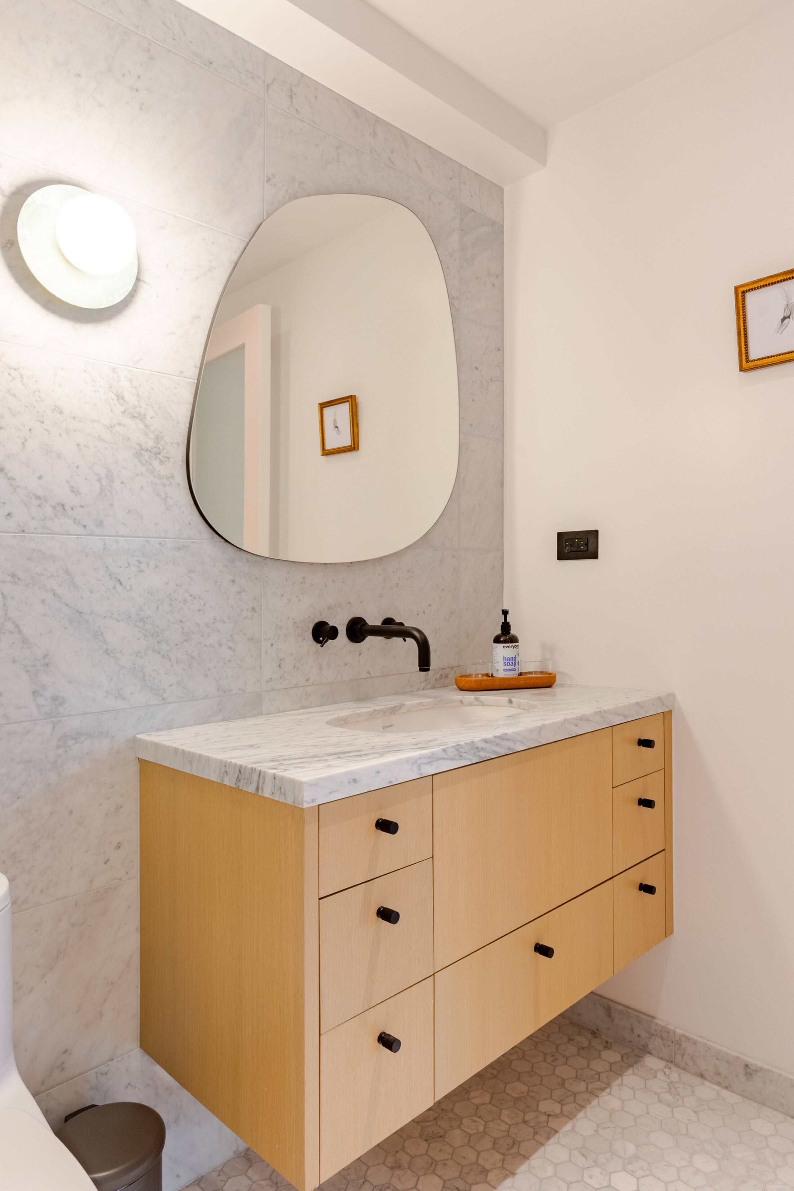 Home in San Francisco · ★4.92 · 1 bedroom · 1 bed · 1 bath - Image 28