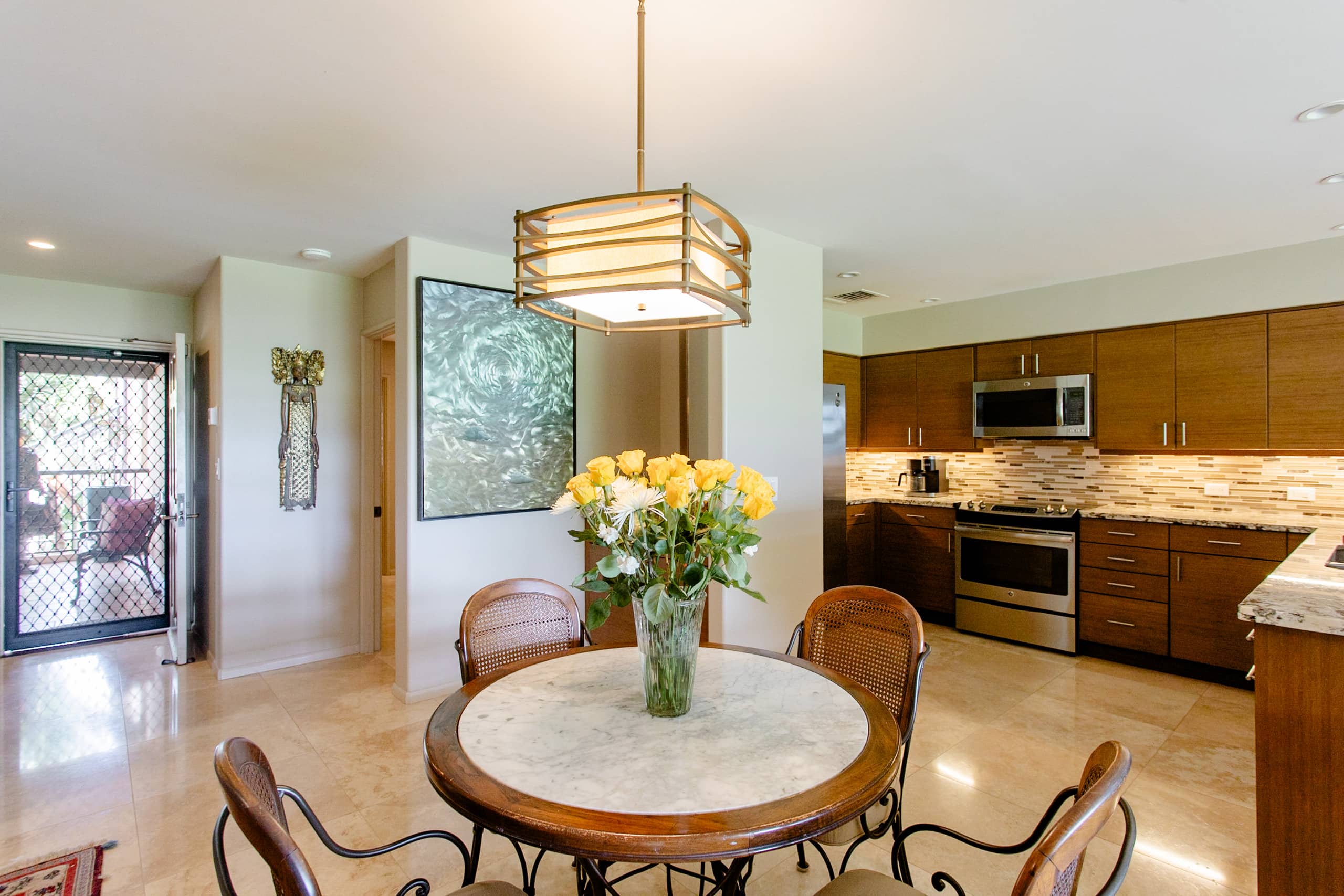 Condo in Kaanapali · ★4.79 · 2 bedrooms · 3 beds · 2 baths - Image 10