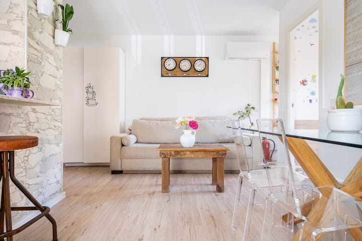Apartament 3 Rooms , Near Airport Wanda Cae Amazon - Coslada
