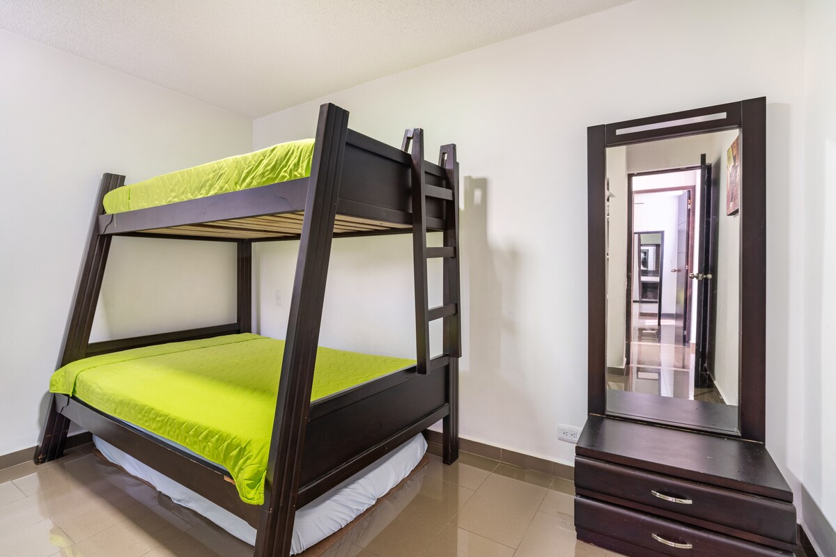 საძინებელი 1