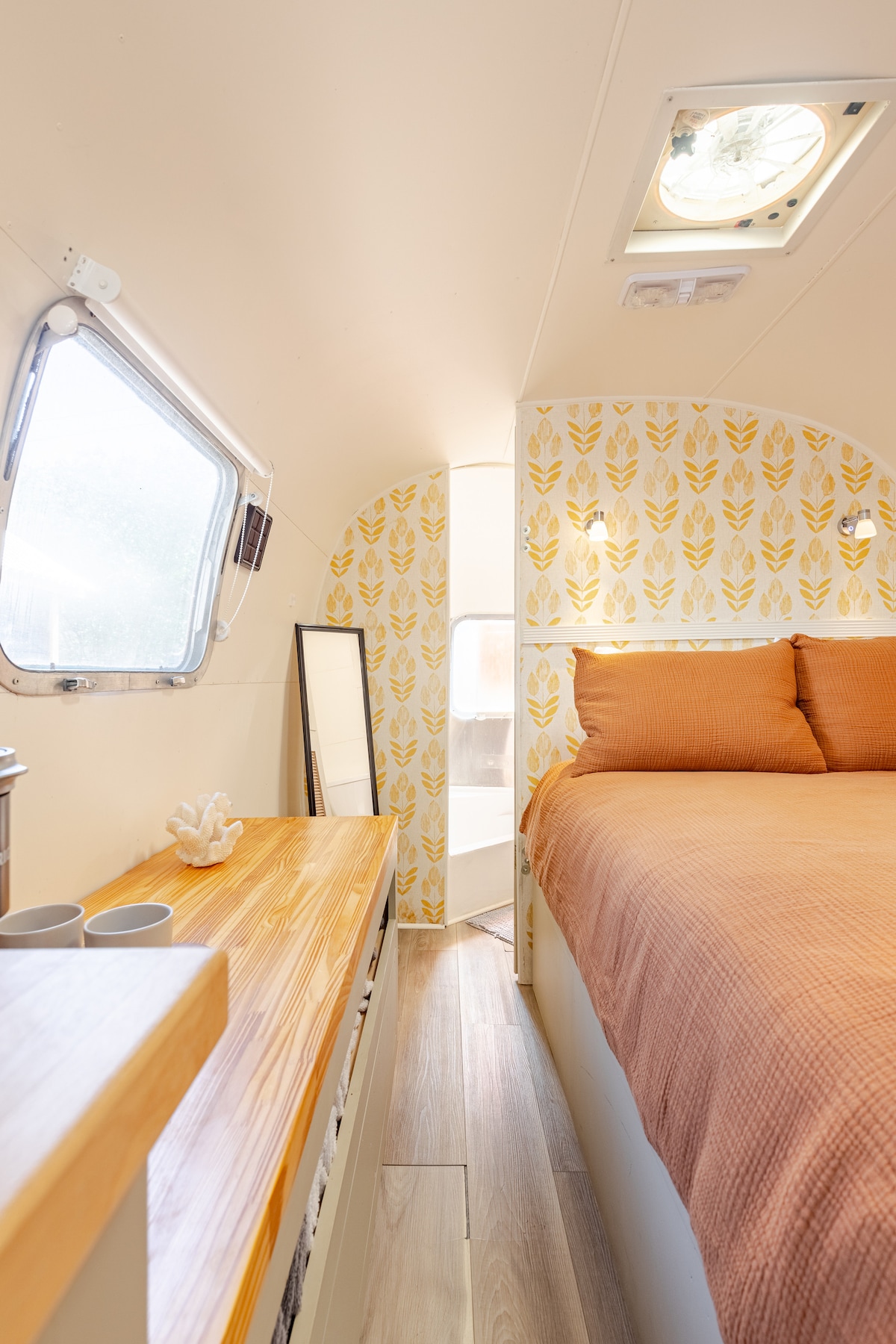 Elevated Airstream in Walkable East Austin