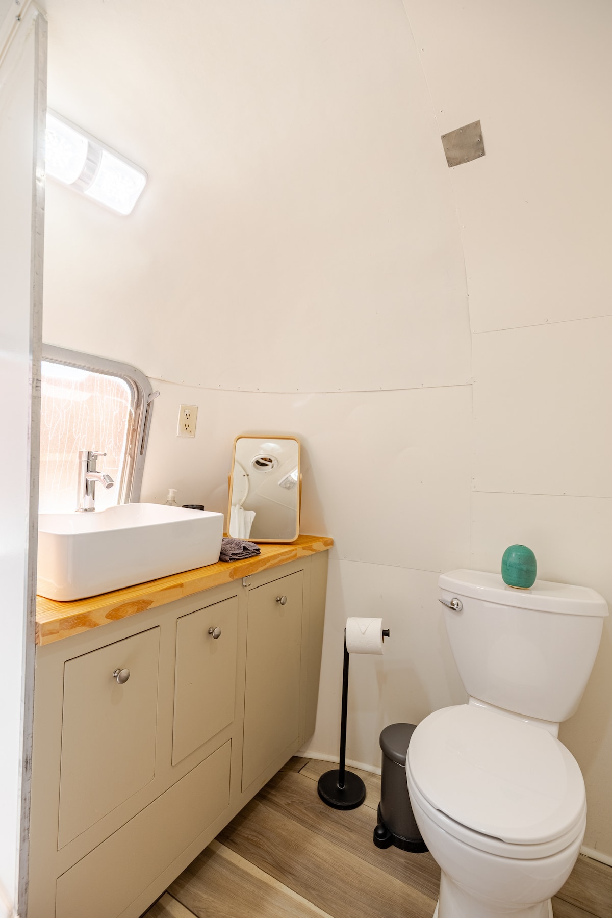 Elevated Airstream in Walkable East Austin