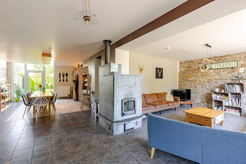 L'air du feu, cottage for 2-14 people in Bande/Nassogne