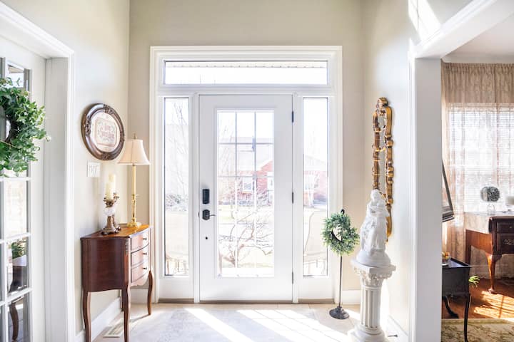 Loft Suite - Cobourg