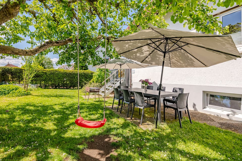 A family house with a conservatory games room near the Black Forest, Tuningen, Baden-Württemberg, Germany, photo 6 of 10