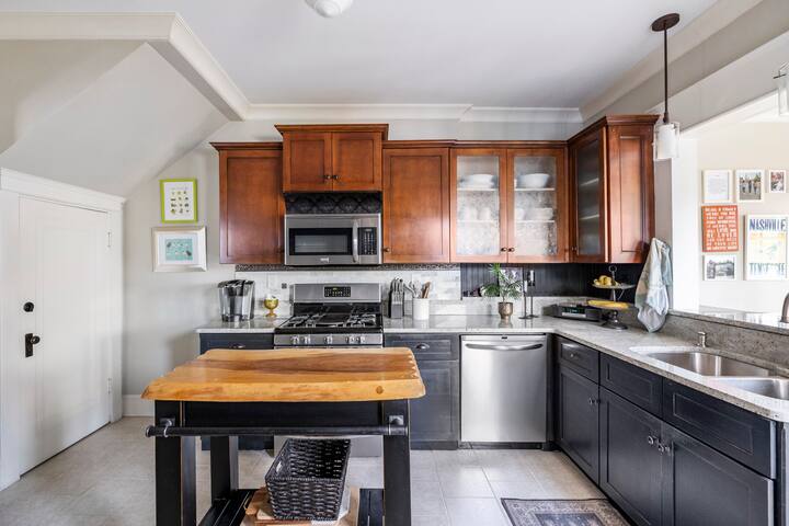 Welcome to 12 South comfort! gallery image 5