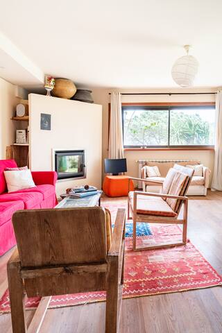 Confort apartmt GFl, Sintra garden and ocean view gallery image 2