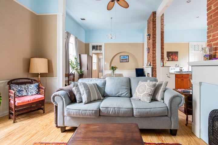 Hear Local Live Music From the Back Porch gallery image 3