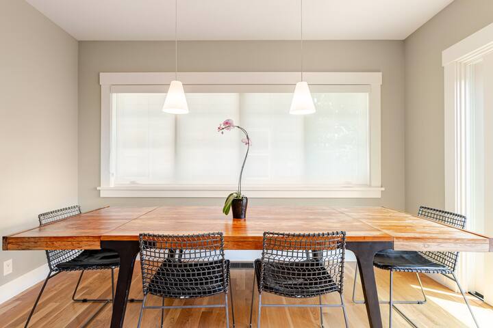 Elegant Craftsman Home – Minutes From UC Berkeley gallery image 5