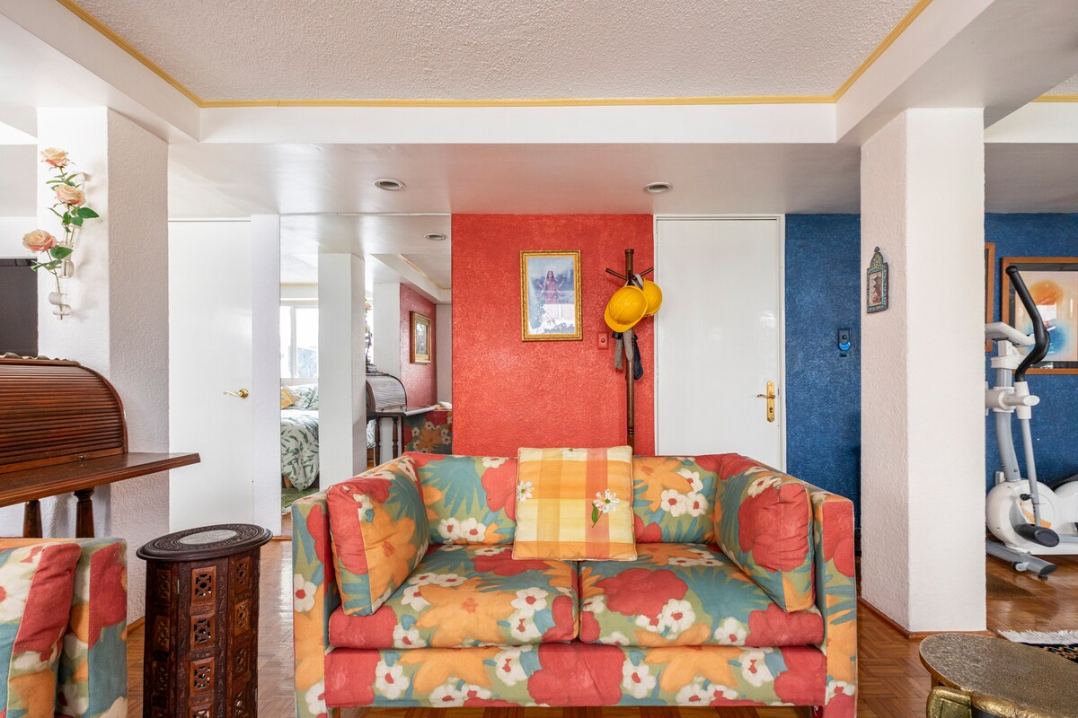 Propiedad de Airbnb exitosa: Centrally located and cozy apartment en San Miguel Chapultepec 1ª Sección