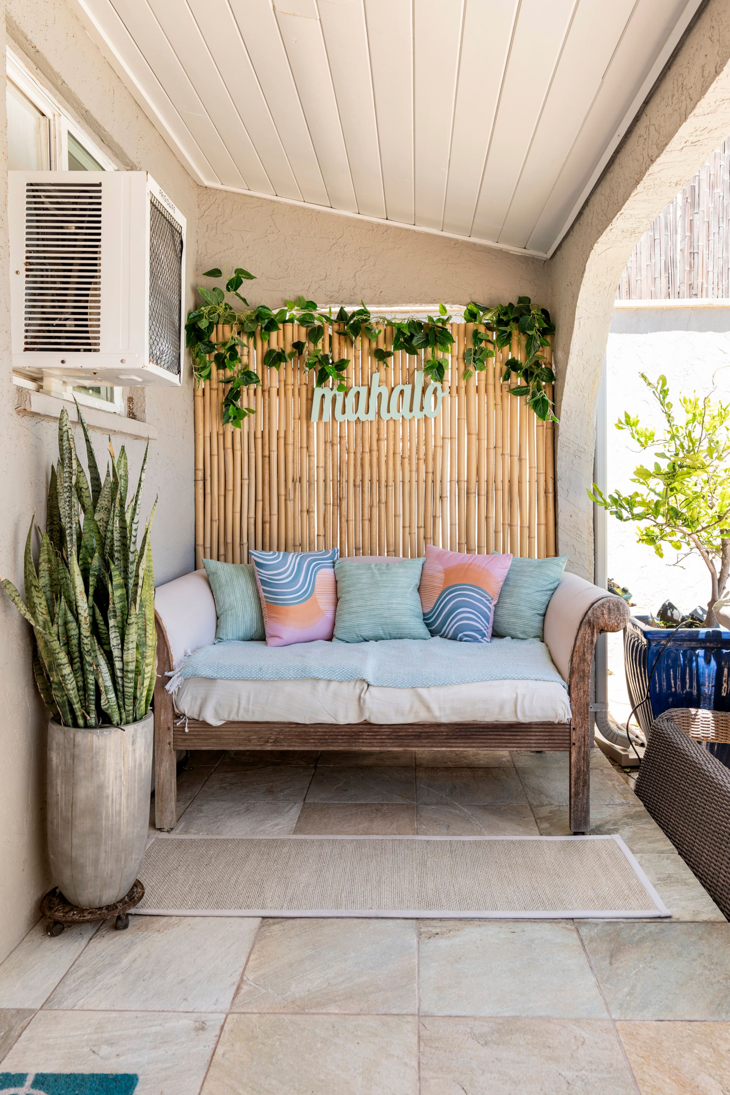 Private Poolside Suite- Ocean Views - Central - Photo 16