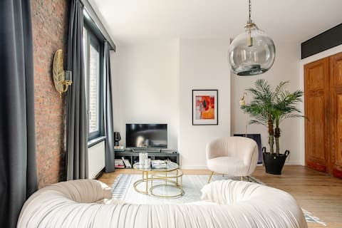 Successful Airbnb property: Stylish & Quiet Apartment in Trendy Eilandje in Antwerpen