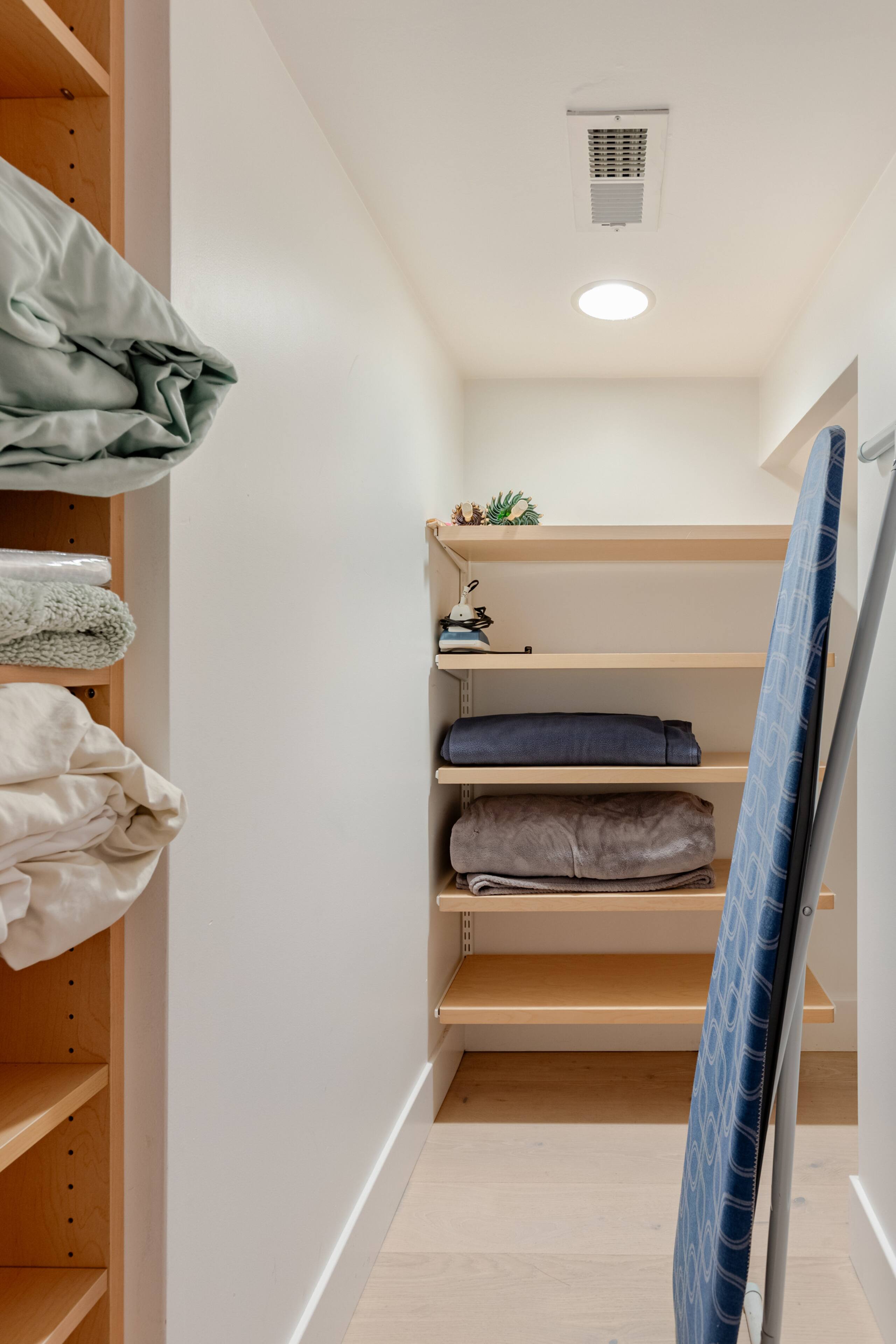 Home in San Francisco · ★4.86 · 1 bedroom · 1 bed · 1 bath - Image 18