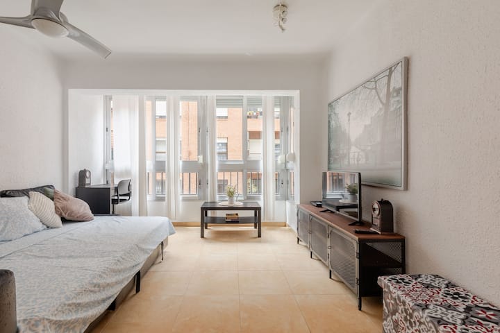Apartamento Acogedor · Playa Y Artes Y Ciencias - Valencia