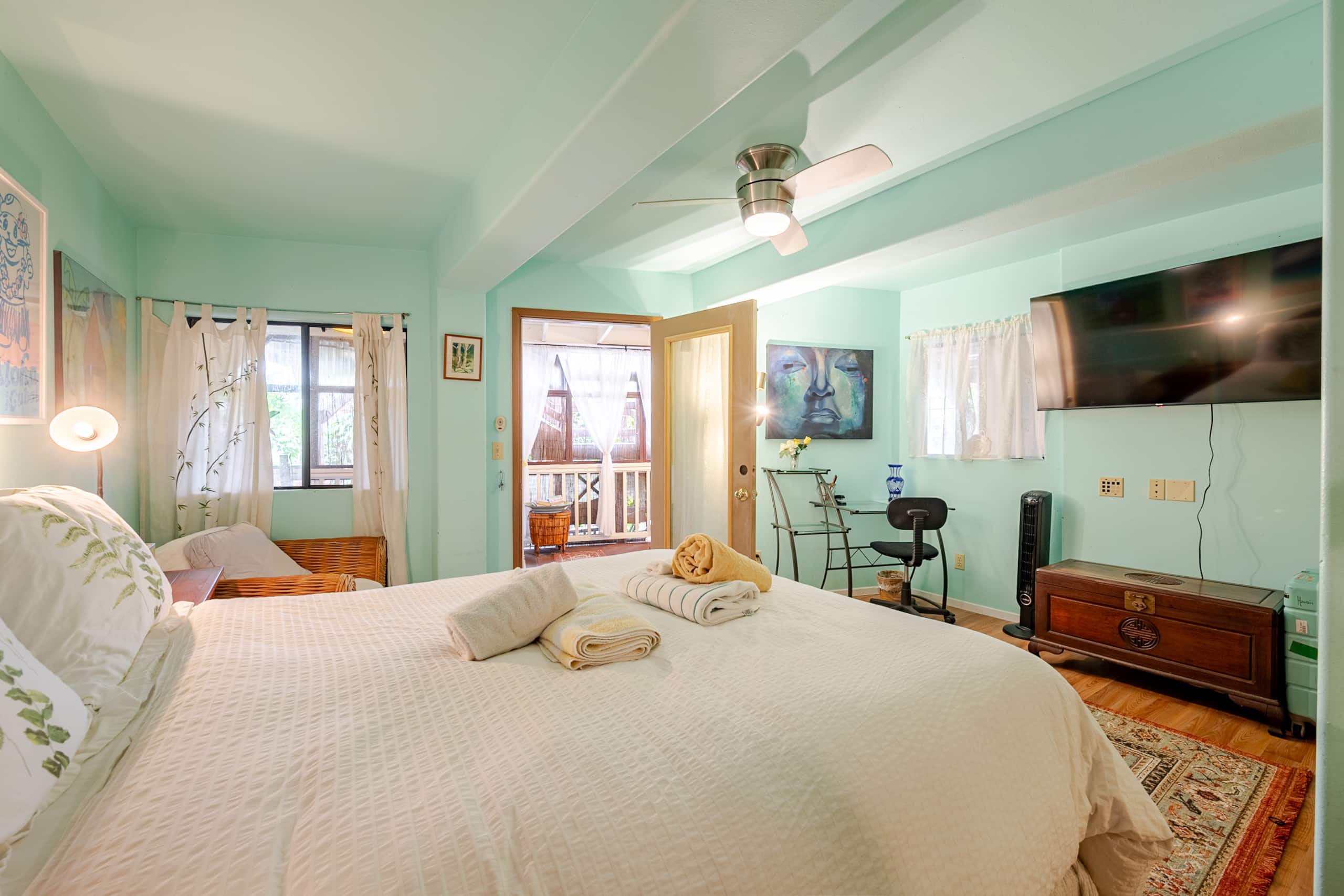 Home in Kailua-Kona · ★4.96 · 1 bedroom · 1 bed · 1 private bath - Image 12