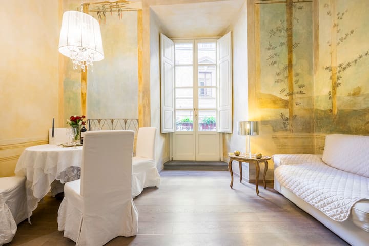 Apartment PonteVecchio – Nel cuore del Centro