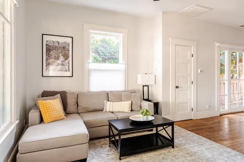 Successful Airbnb property: Historic Charmer Steps to Downtown in Southeastern San Diego