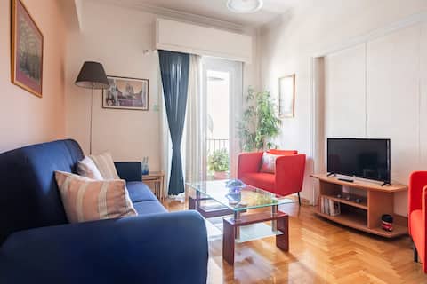 Successful Airbnb property: Apartment with view to Lycabettus in Exarcheia in ΕΞΑΡΧΕΙΑ
