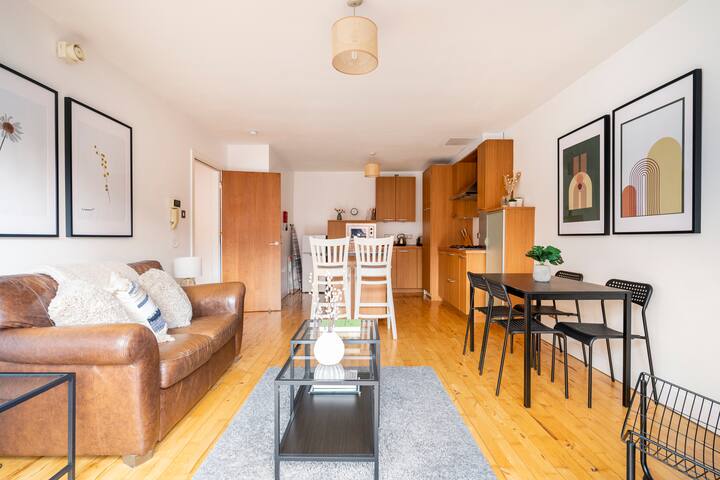 Luxury Double Room With En-suite In Heart Of City - Belfast