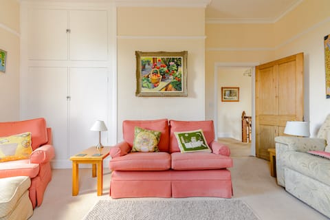 A beautiful haven in a superb location.