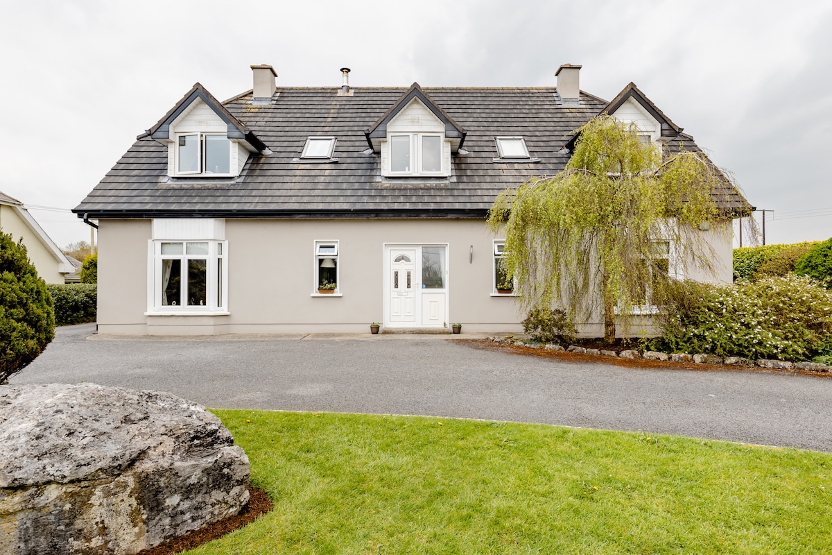 House — indeterminate date in Cahercrin