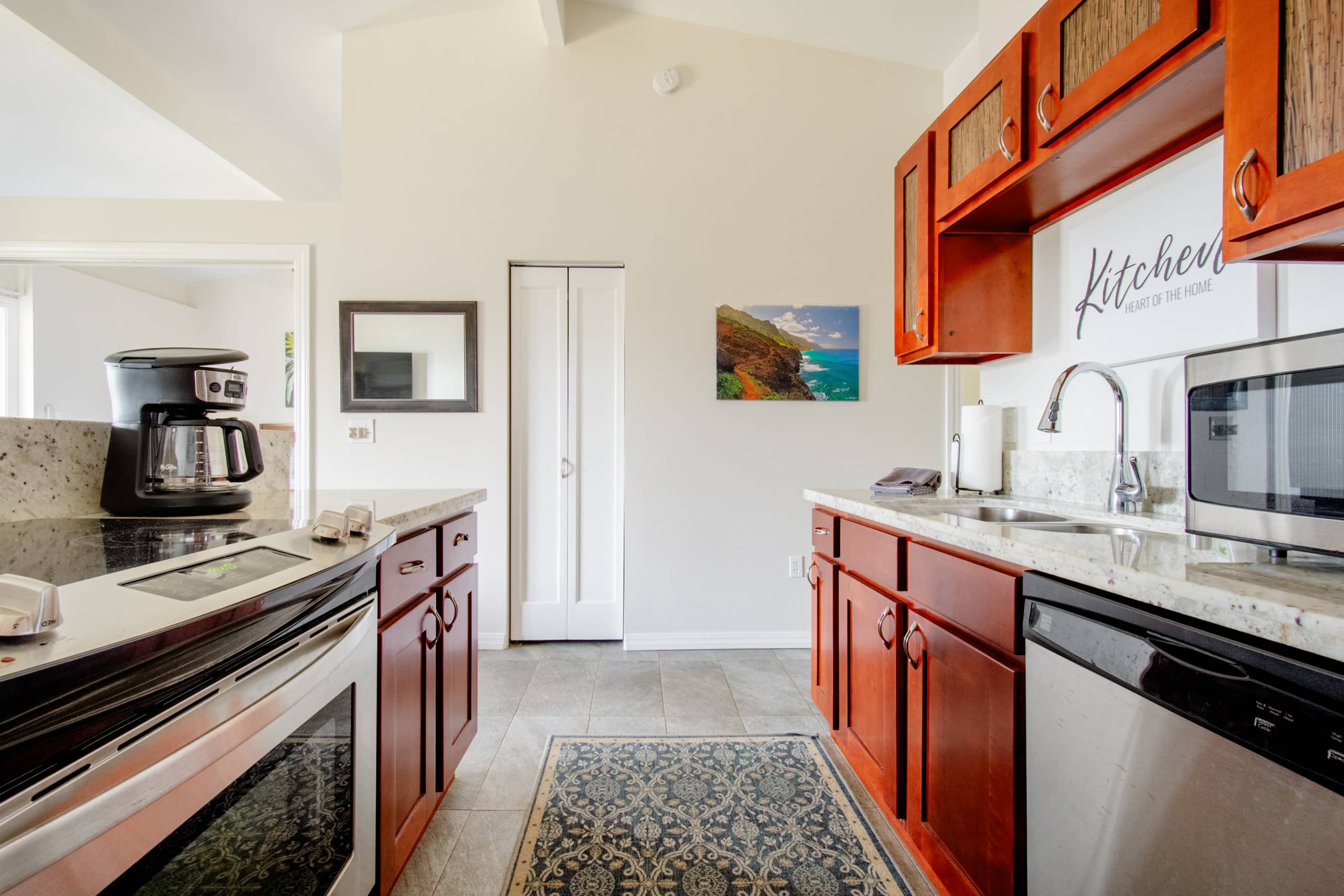 Condo in Kapaa · ★4.81 · 2 bedrooms · 2 beds · 1 private bath - Image 8